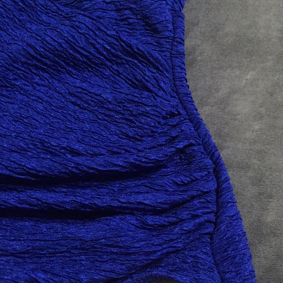 One Piece Bathing Suit Sz 14 Crepe-Look V-Neckline - Picture 6 of 16